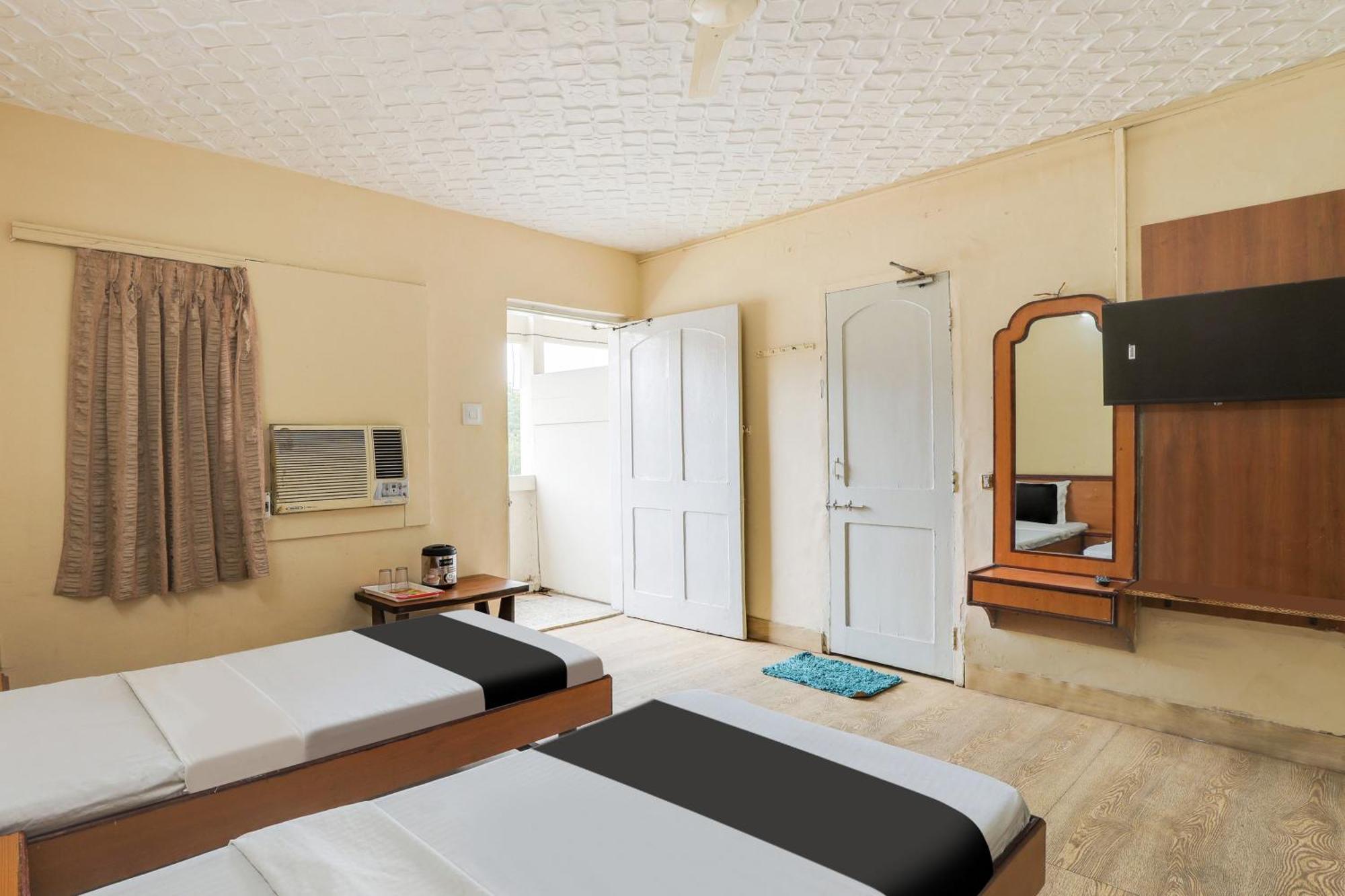 Hotel O Ellis Amhedabad Dış mekan fotoğraf
