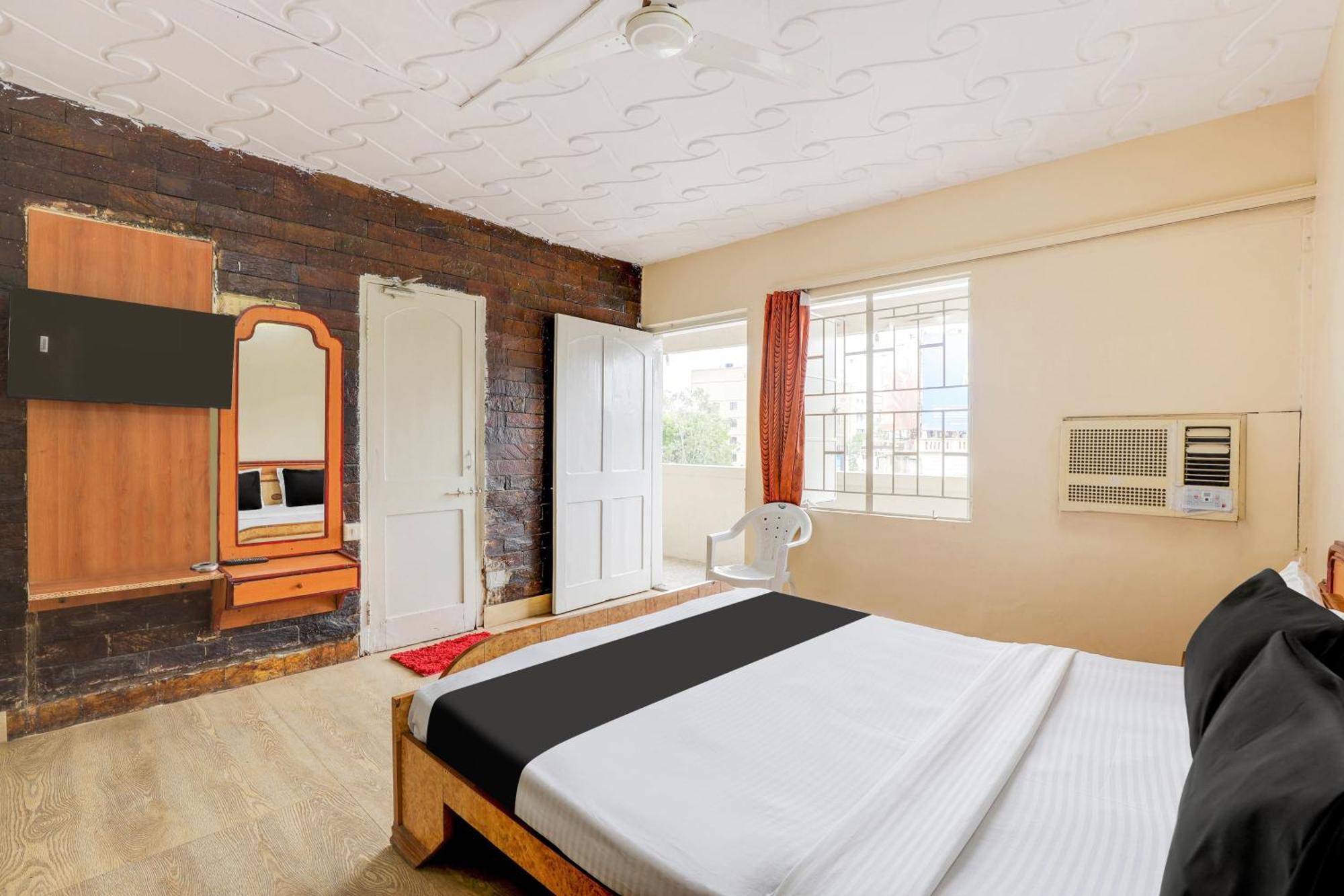 Hotel O Ellis Amhedabad Dış mekan fotoğraf