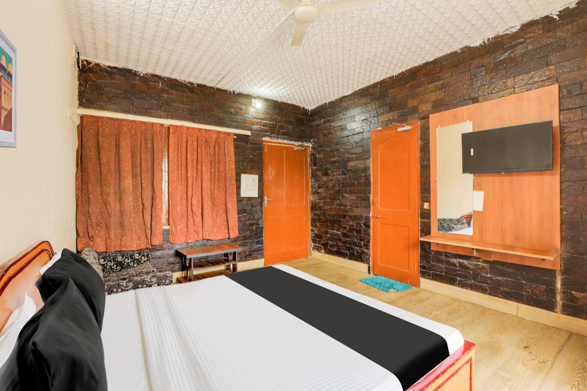 Hotel O Ellis Amhedabad Dış mekan fotoğraf