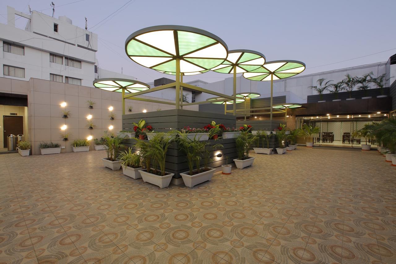 Hotel O Ellis Amhedabad Dış mekan fotoğraf