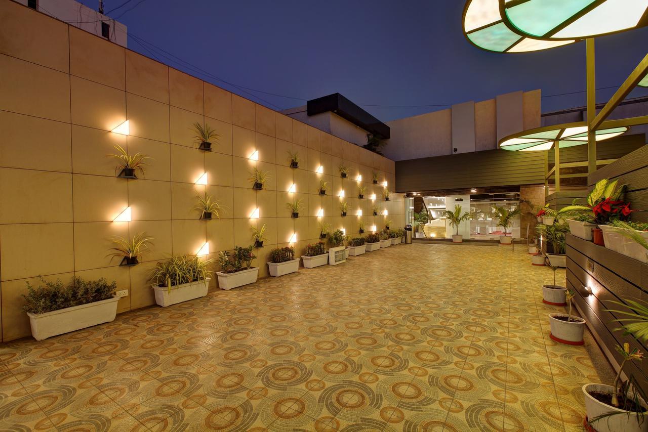 Hotel O Ellis Amhedabad Dış mekan fotoğraf